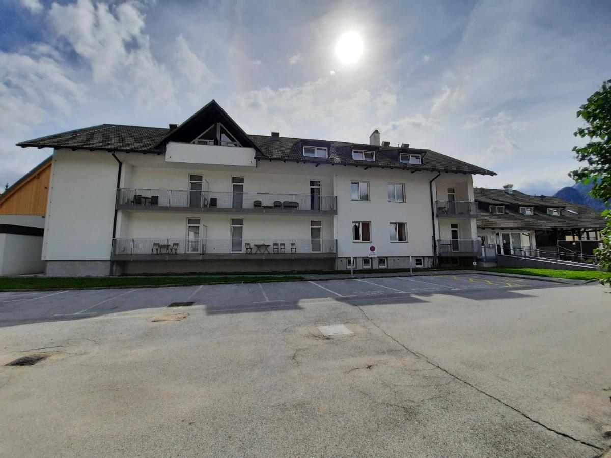 Apartments Trio Kranjska Gora Zewnętrze zdjęcie