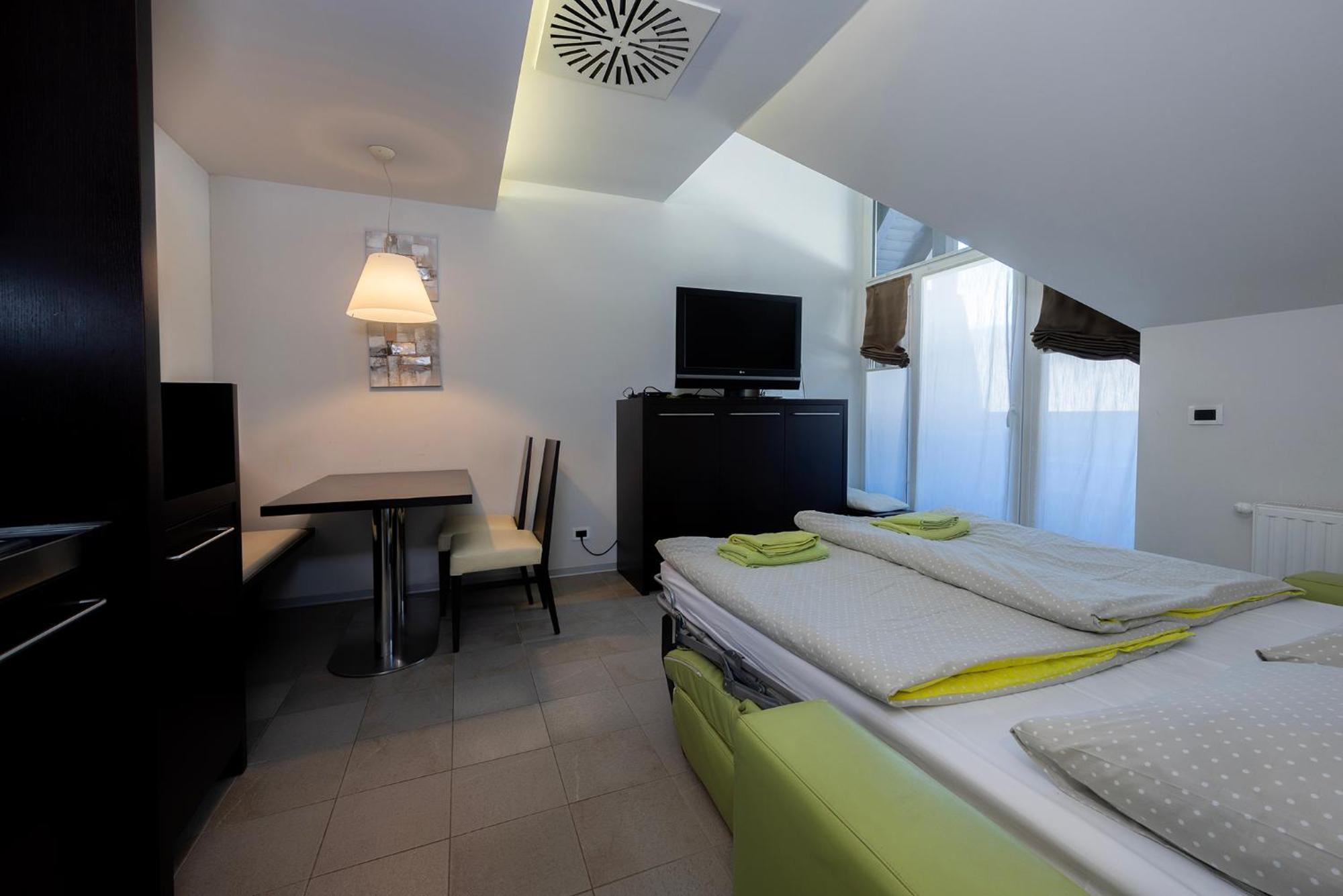 Apartments Trio Kranjska Gora Zewnętrze zdjęcie