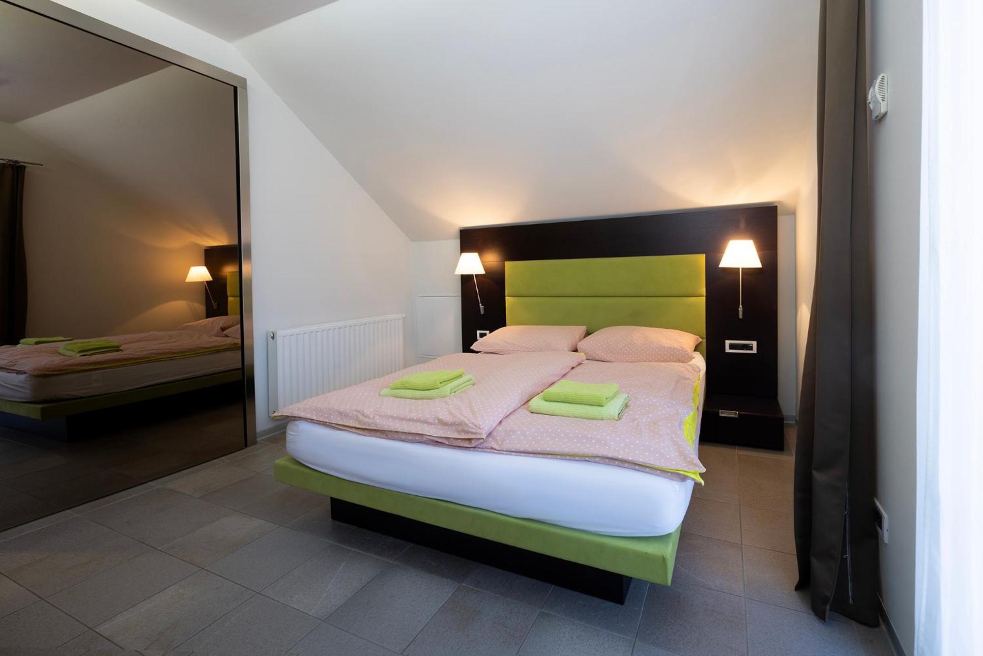 Apartments Trio Kranjska Gora Pokój zdjęcie